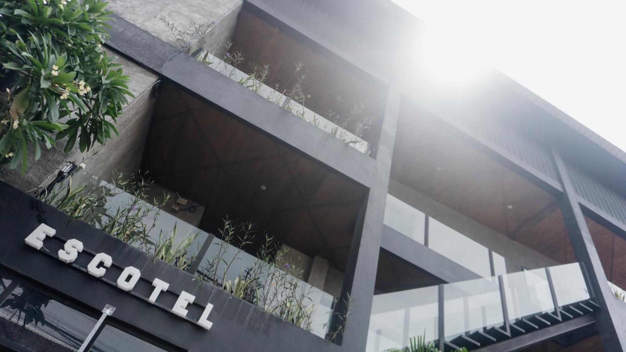 Escotel Krisnantara Canggu  Exterior photo