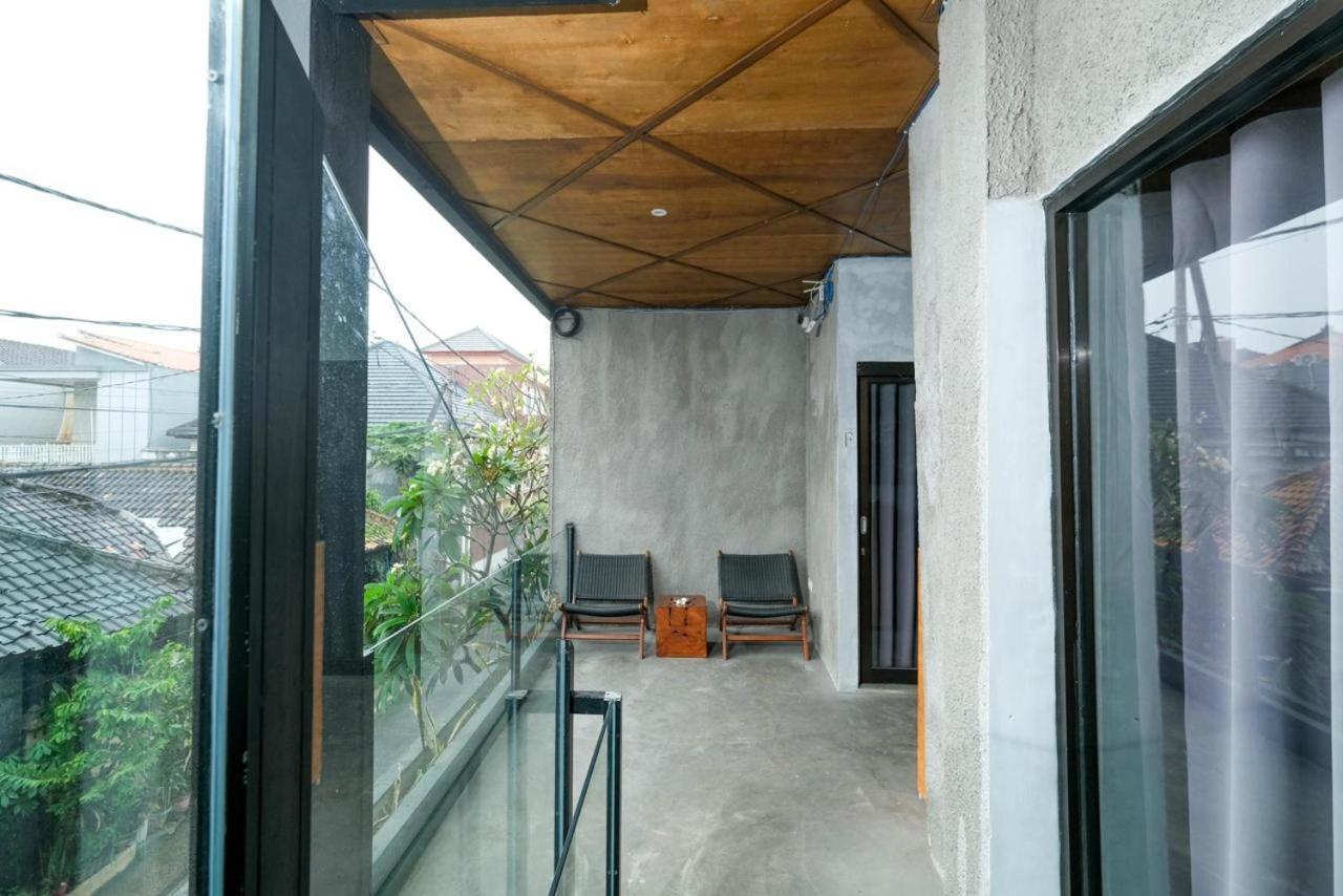 Escotel Krisnantara Canggu  Exterior photo